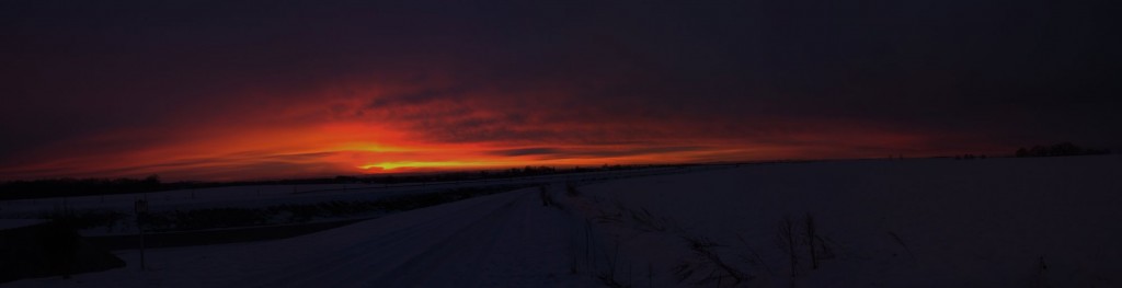 kurz vor Sonnenaufgang (Panorama 10211x2628)